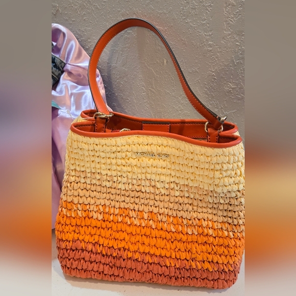 NWT Michael Kors Orange and Cream Woven Shoulder Bag - Picture 1 of 4